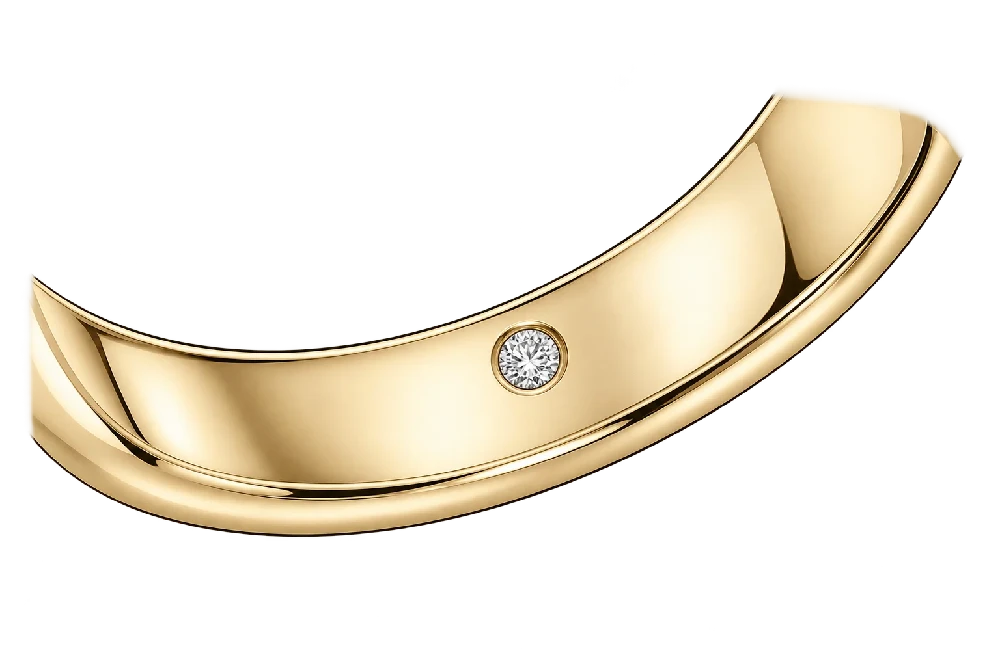 Giftering med liten diamant på innsiden